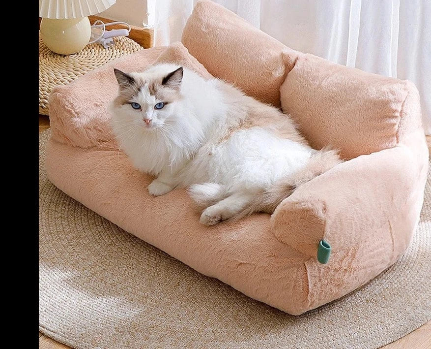 Kačių guolis - sofa